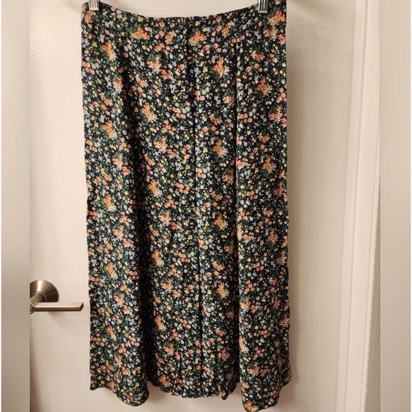 Sezane Ralph Skirt - Picture 3 of 9